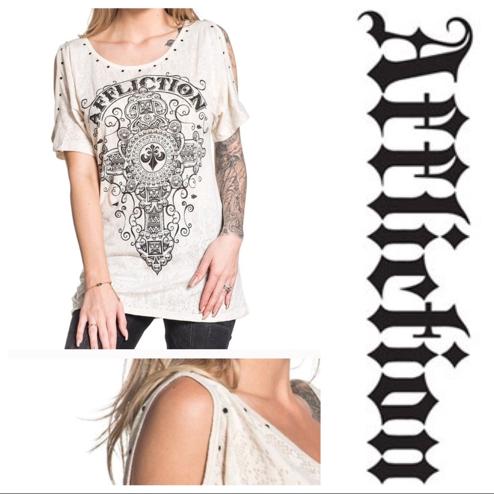 Affliction cold shoulder top marquis black cross💒